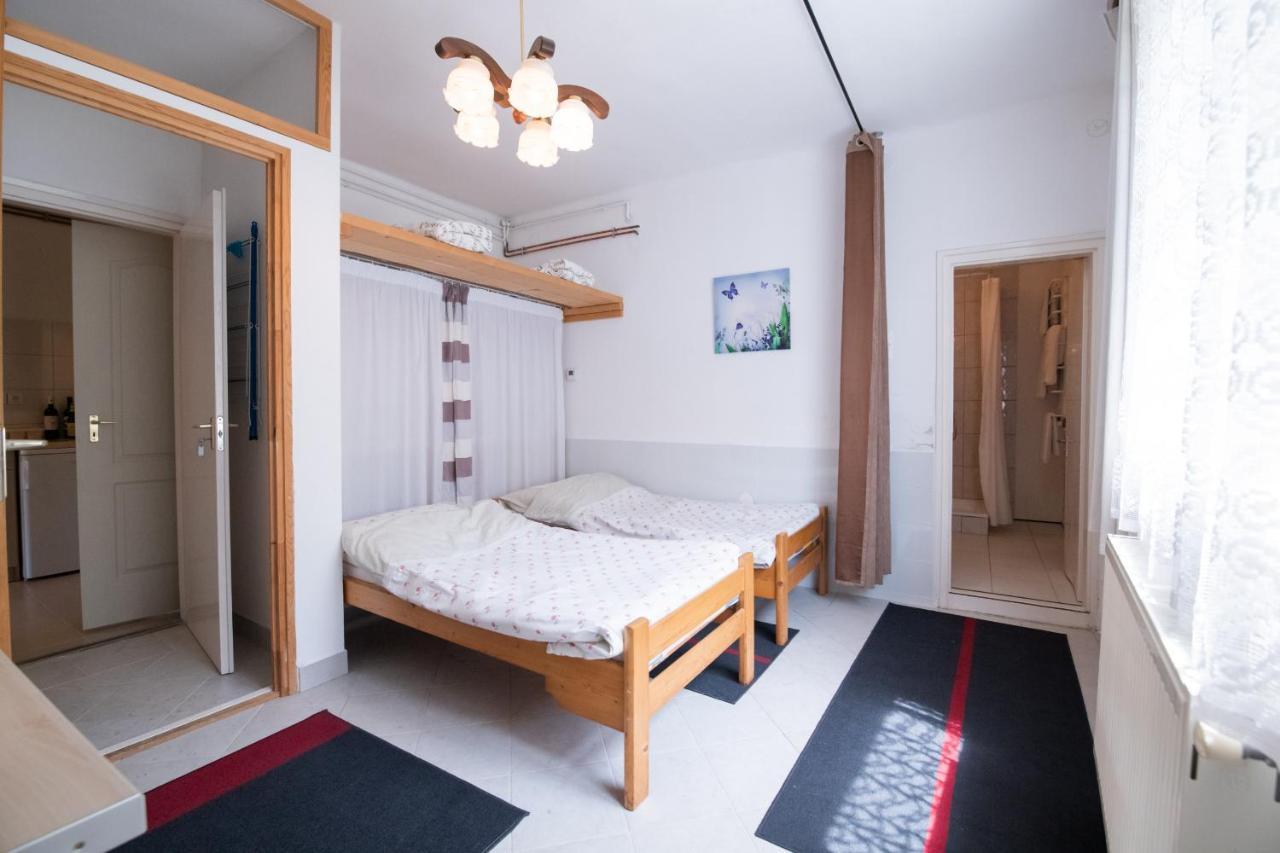Aranylaz Vendeghaz Apartment Visegrad Luaran gambar
